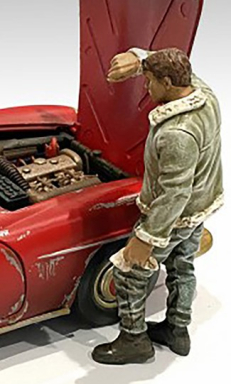 American Diorama 76362 - Mechanic Sweating Joe, 1/24 Scale